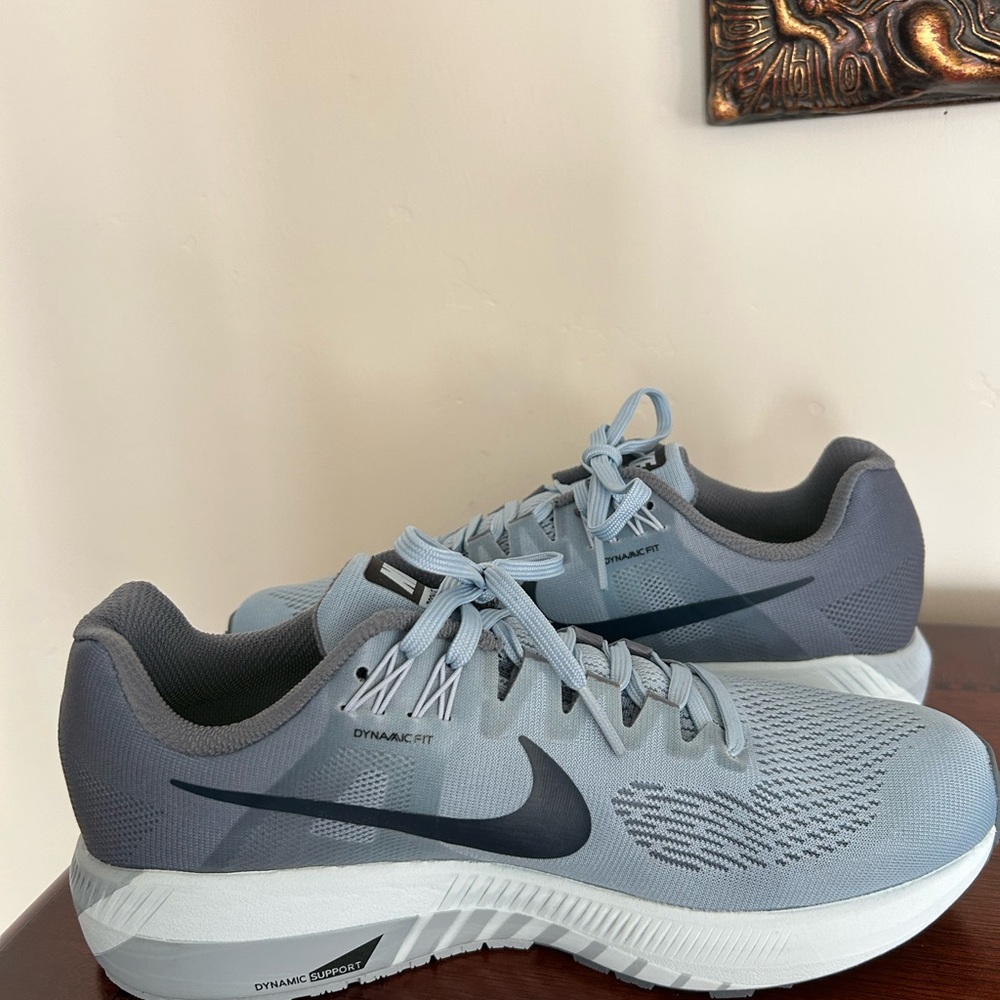 Nike Blue Running Shoes - Picture 6 of 6